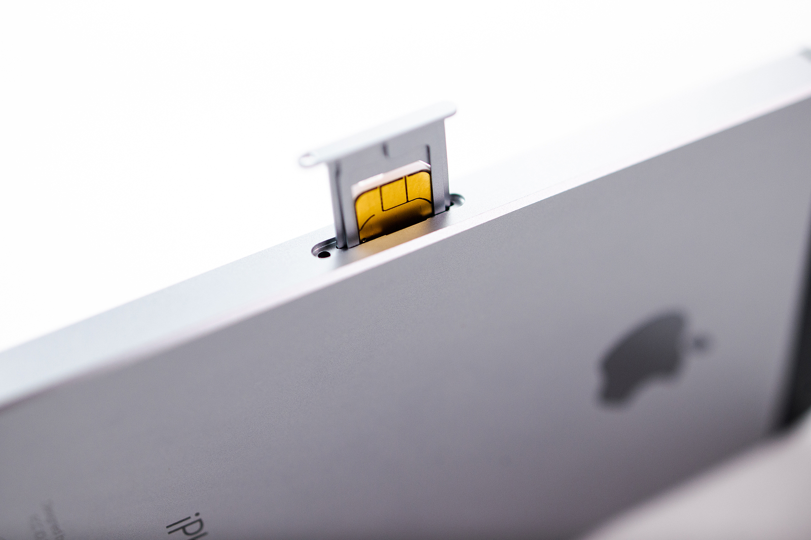 iPhone 16 eSim