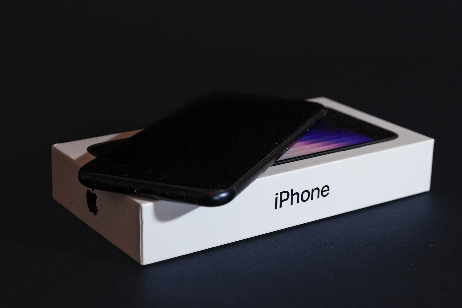 iPhone 17 Apple