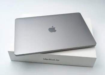 Install macOS Sequoia Beta macOS 15