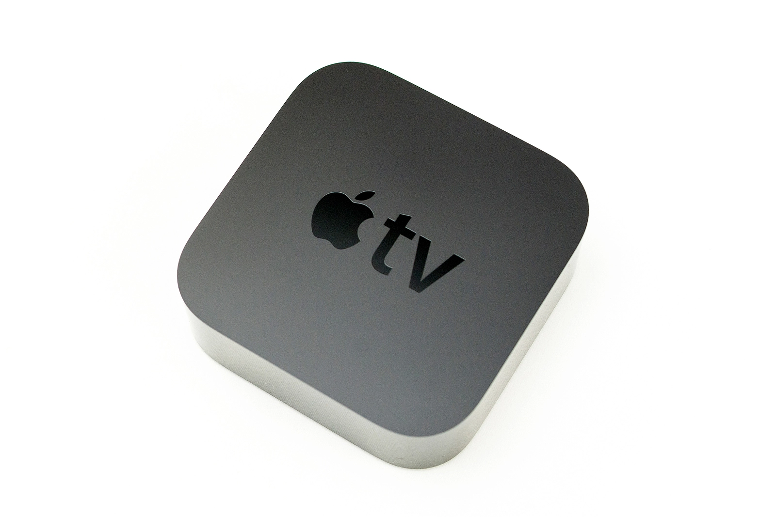 tvOS 18