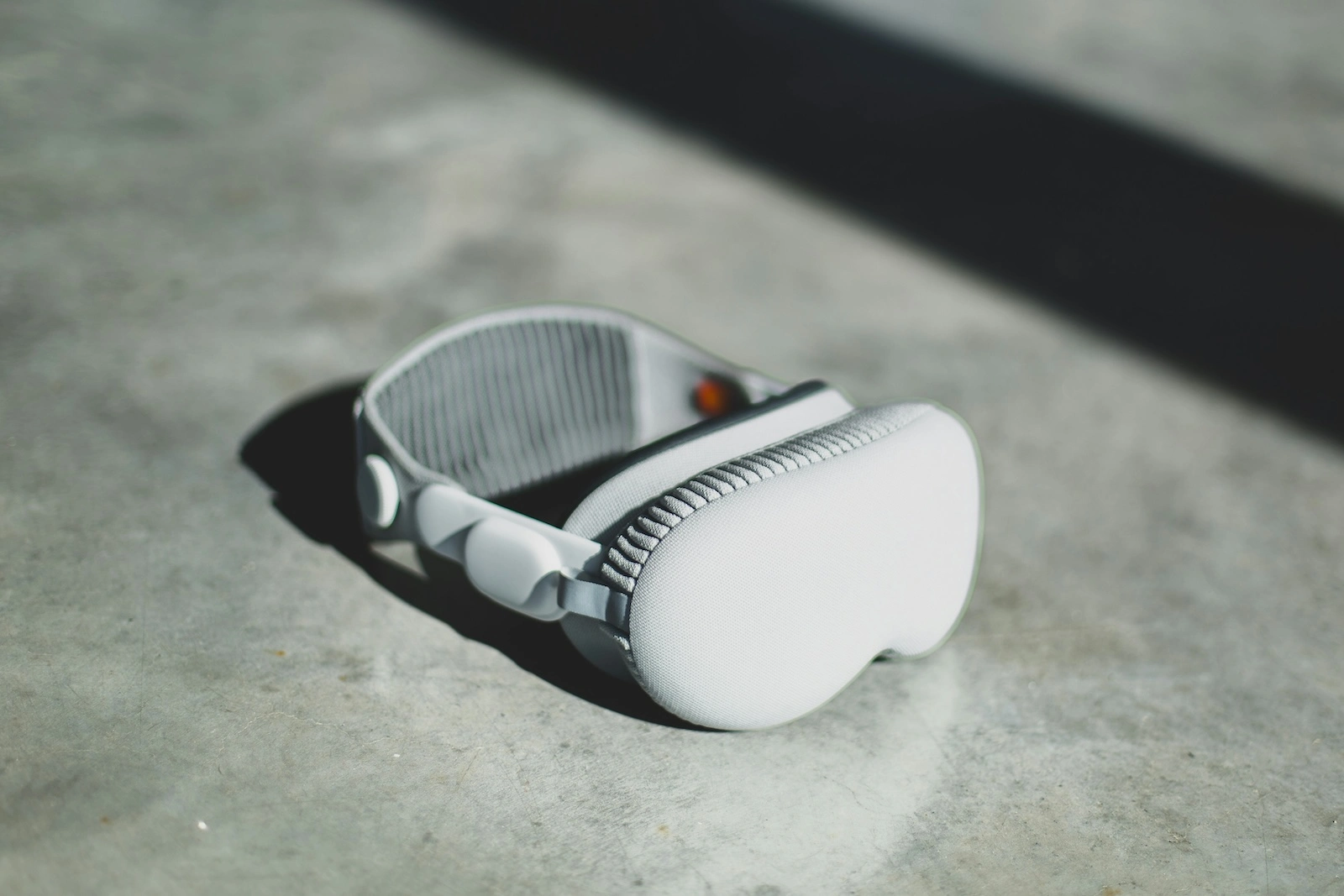 Connecting Apple Vision Pro Bluetooth accessories