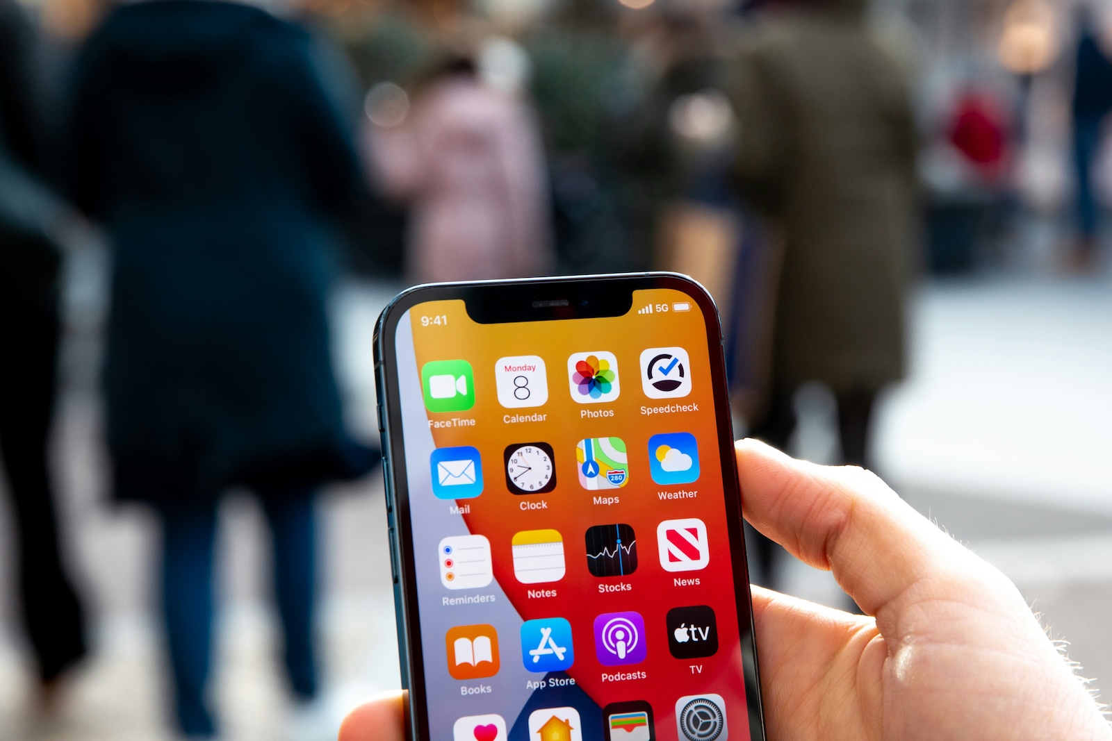 iOS 18