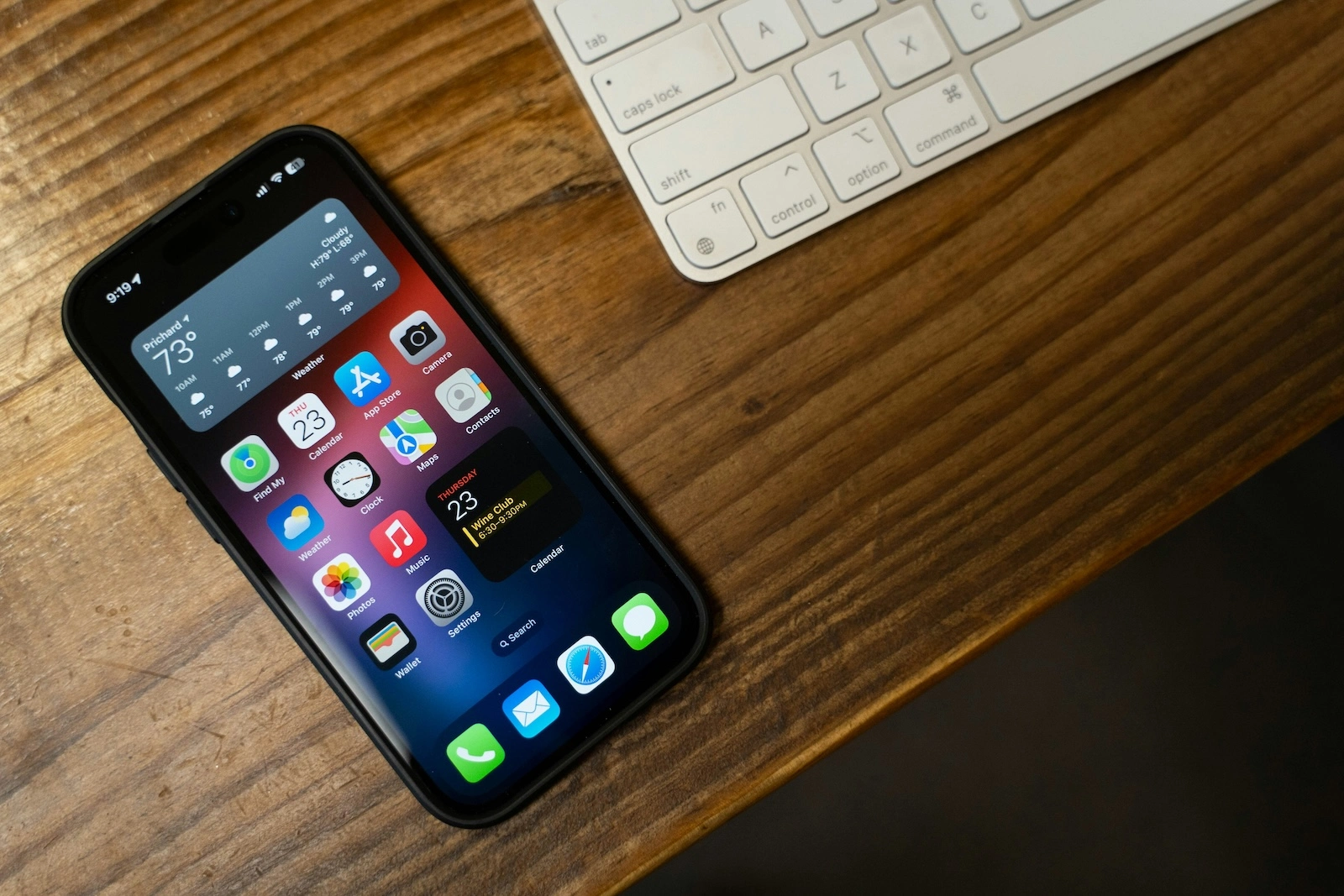 iOS 18 Wallet app