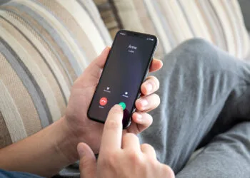iOS 18.1 Beta Call Recording and Transcription