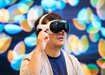 Apple Vision Pro gesture control