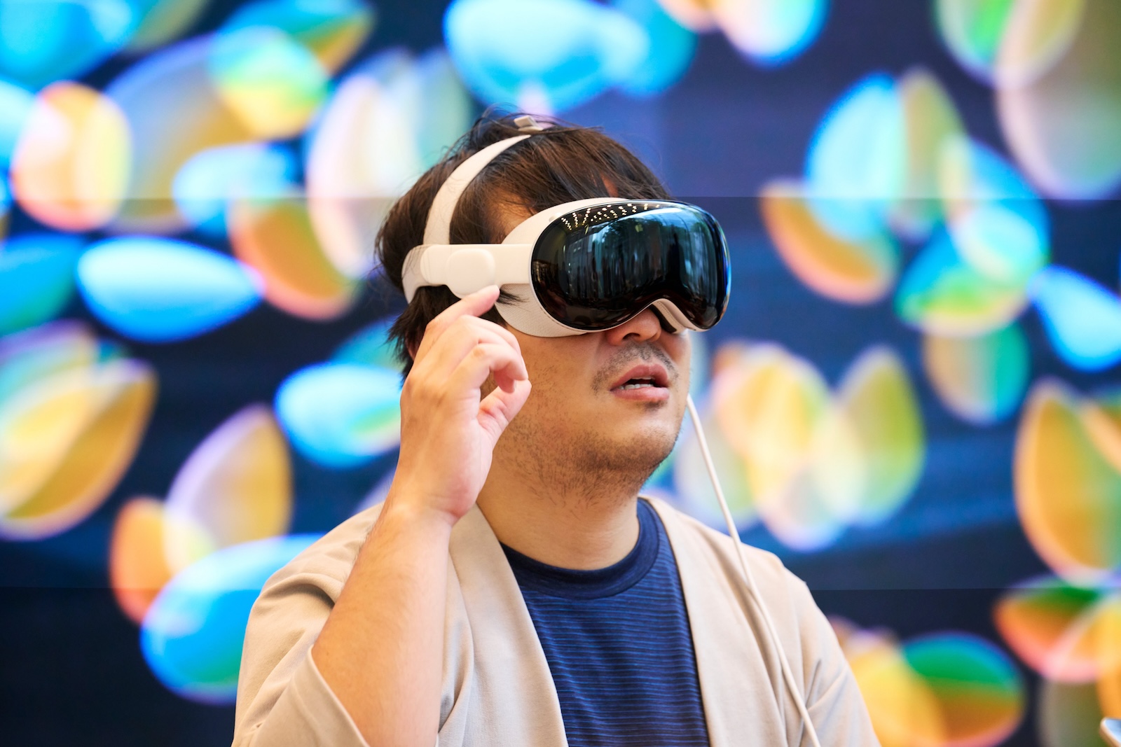 Apple Vision Pro gesture control