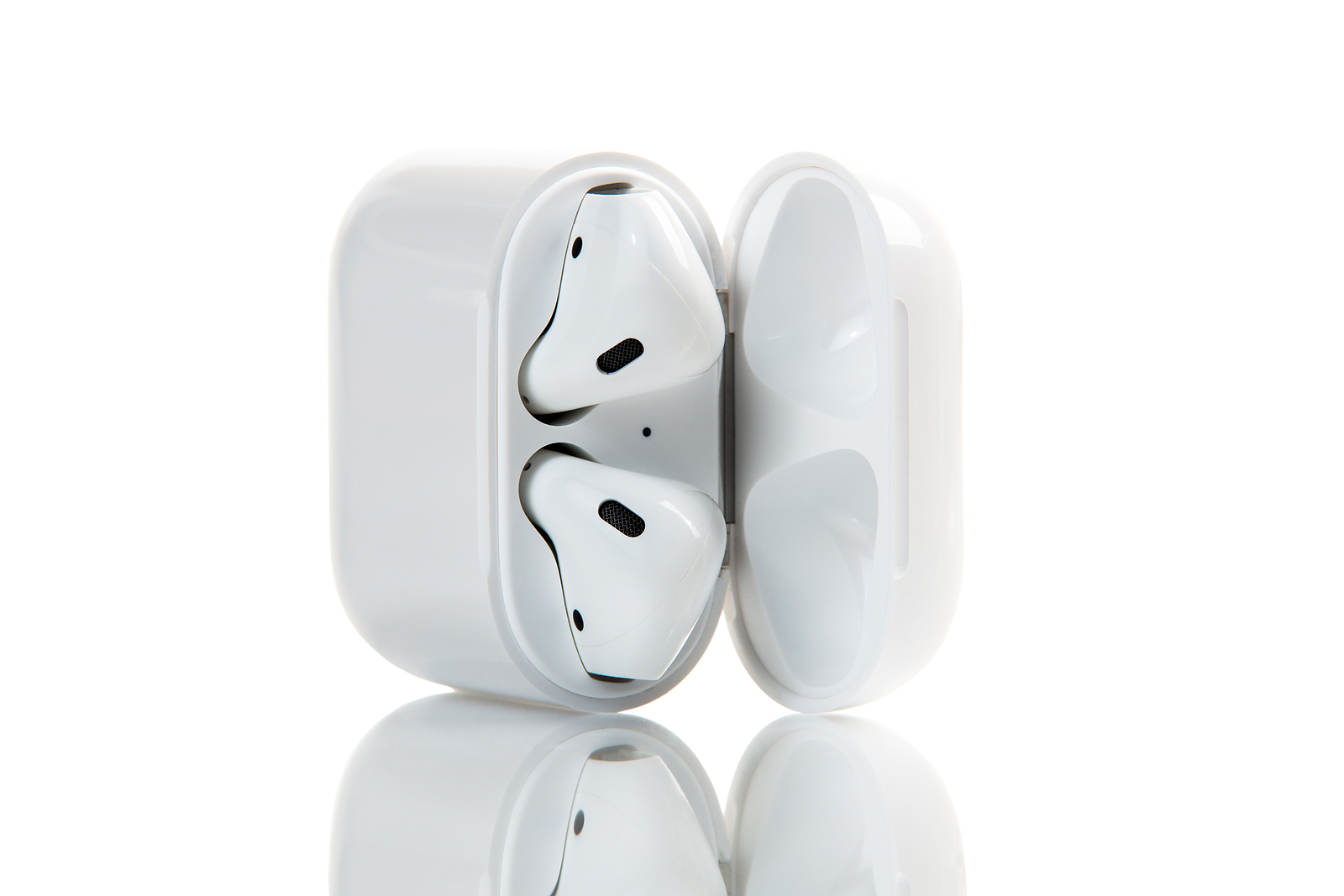 AirPods 4 Apple
