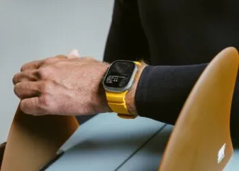 Nomad Rocky Point Band Apple Watch