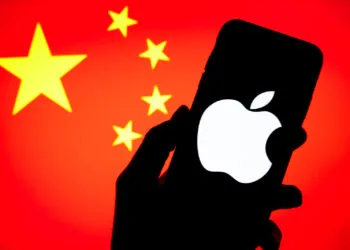 Apple puts pressure on Tencent and ByteDance in China