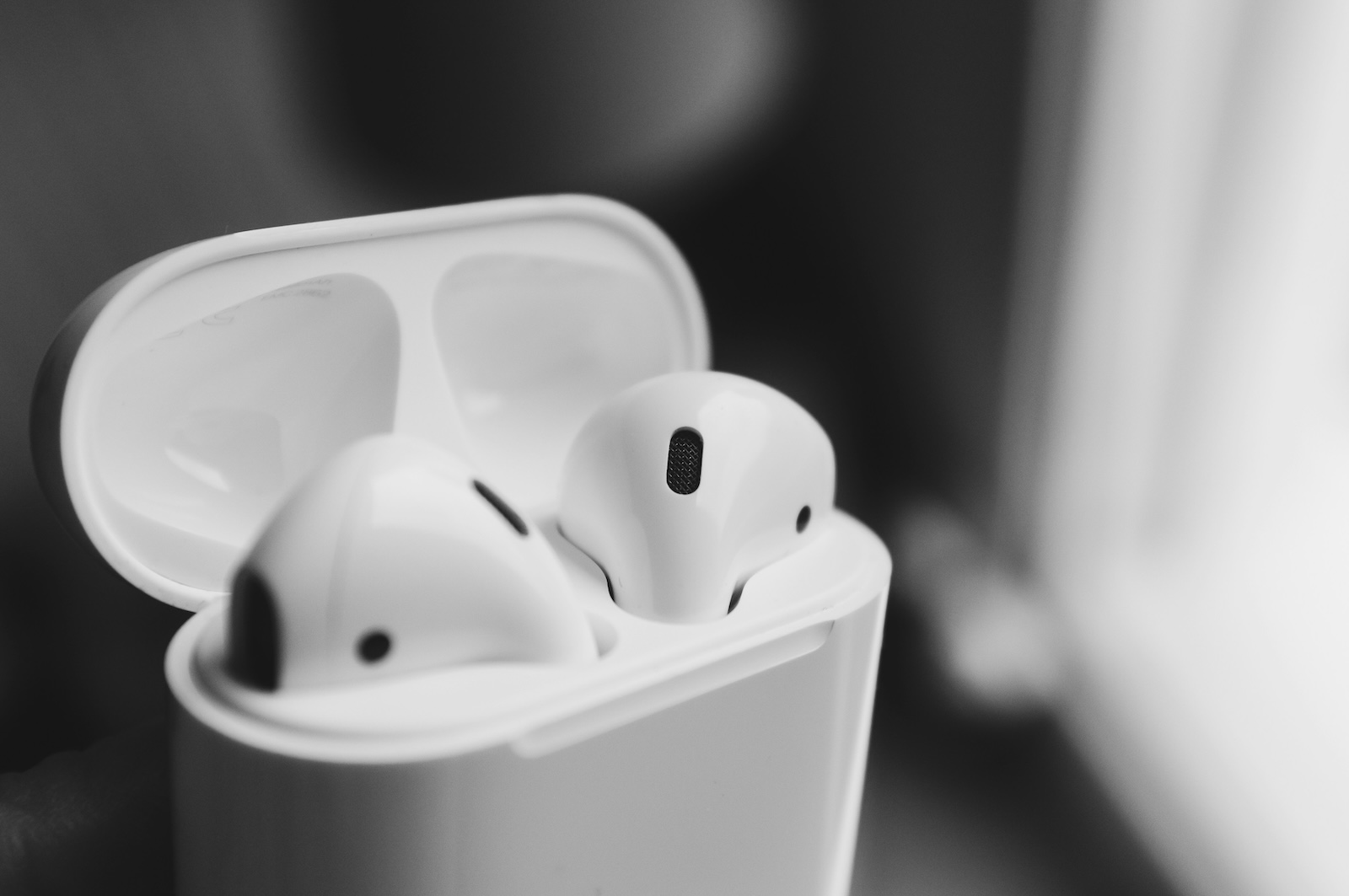 AirPods 4 Apple