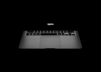 MacBook Glass Apple