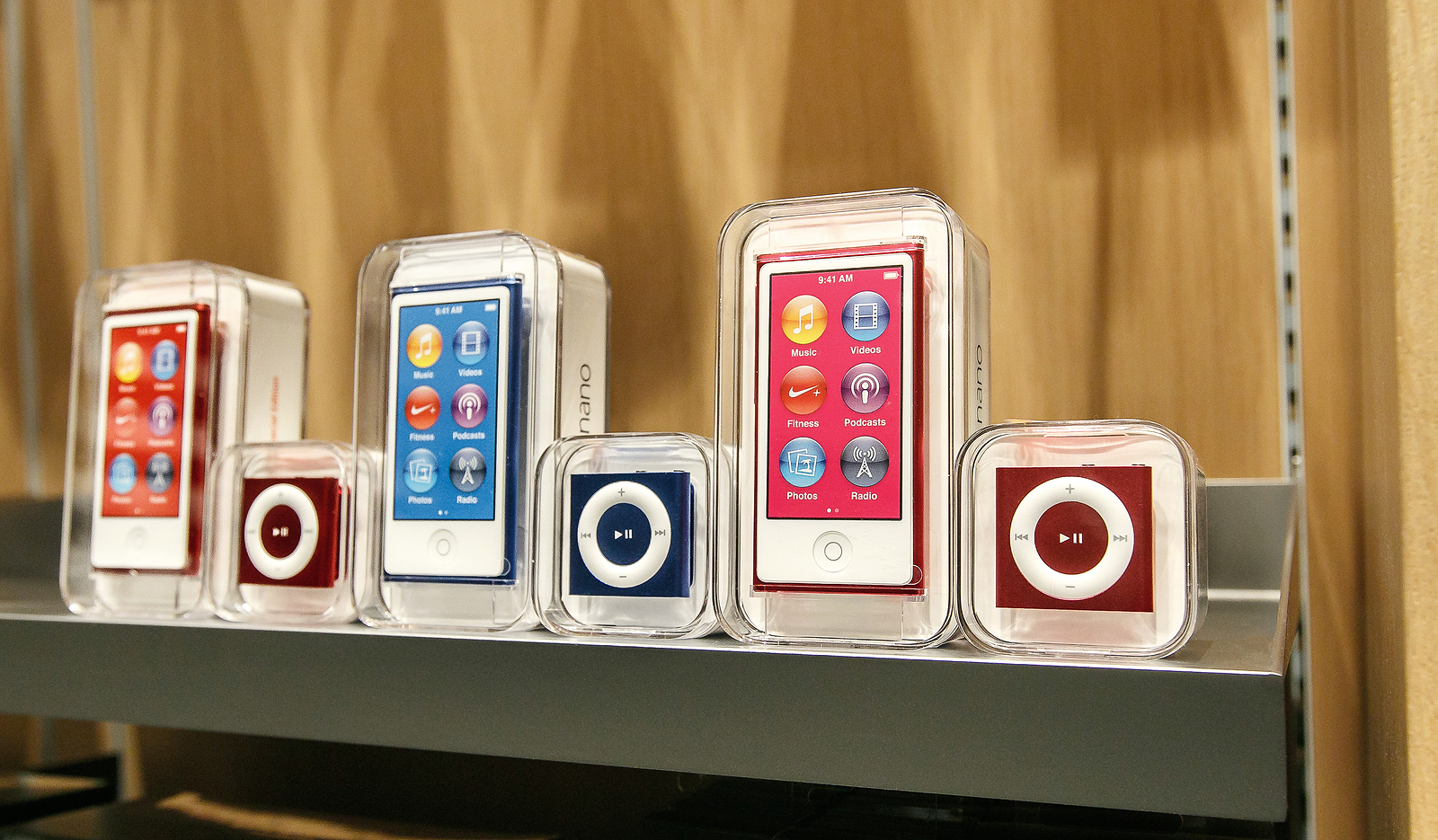 iPod Shuffle iPod Nano