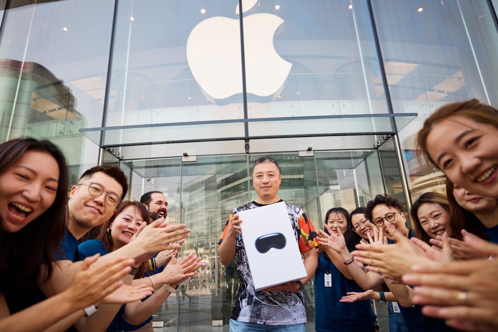 Apple Vision Pro 2 rumors