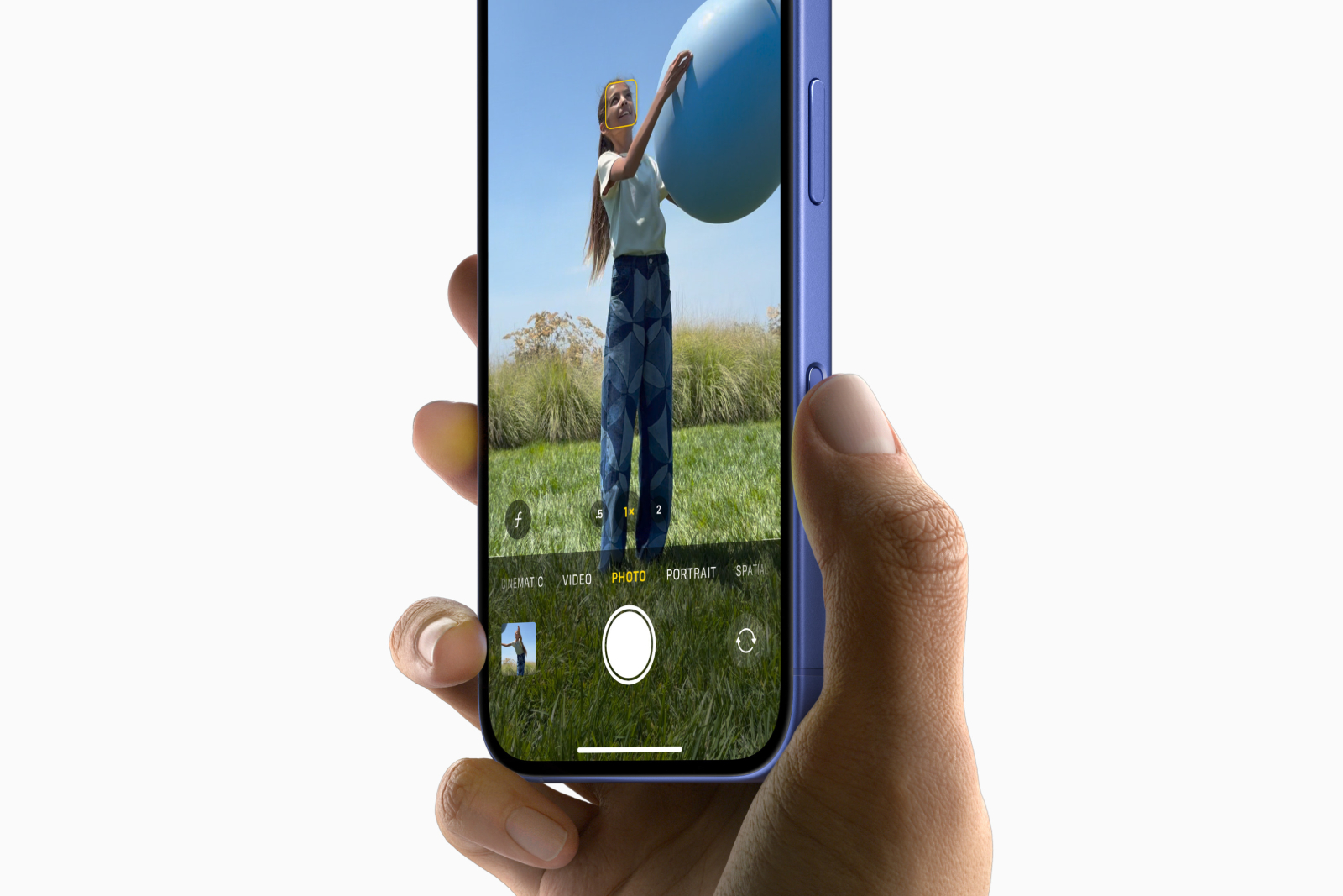 iPhone 16 iOS 18.2