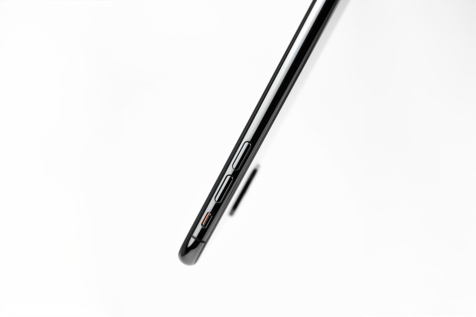 iPhone 17 Air iPhone Fold