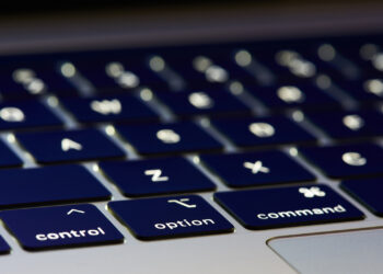 Apple repair program butterfly keyboards