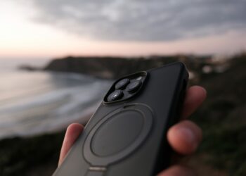 iPhone 18 Pro variable aperture
