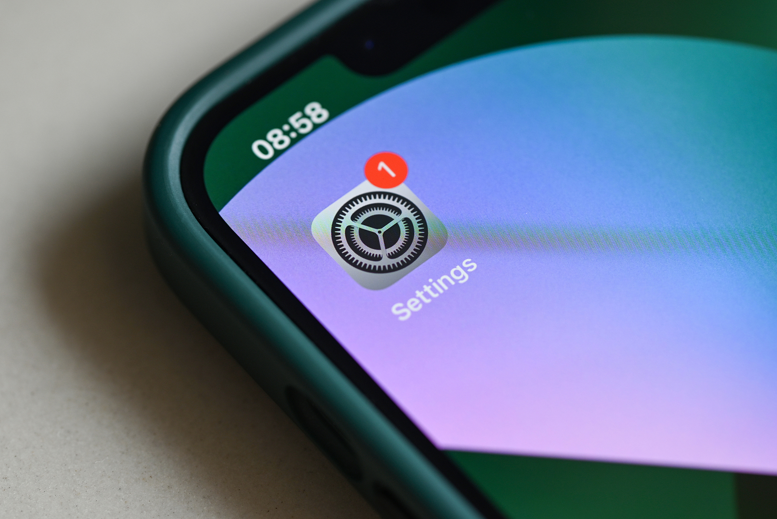 iOS 18.3 Beta Apple