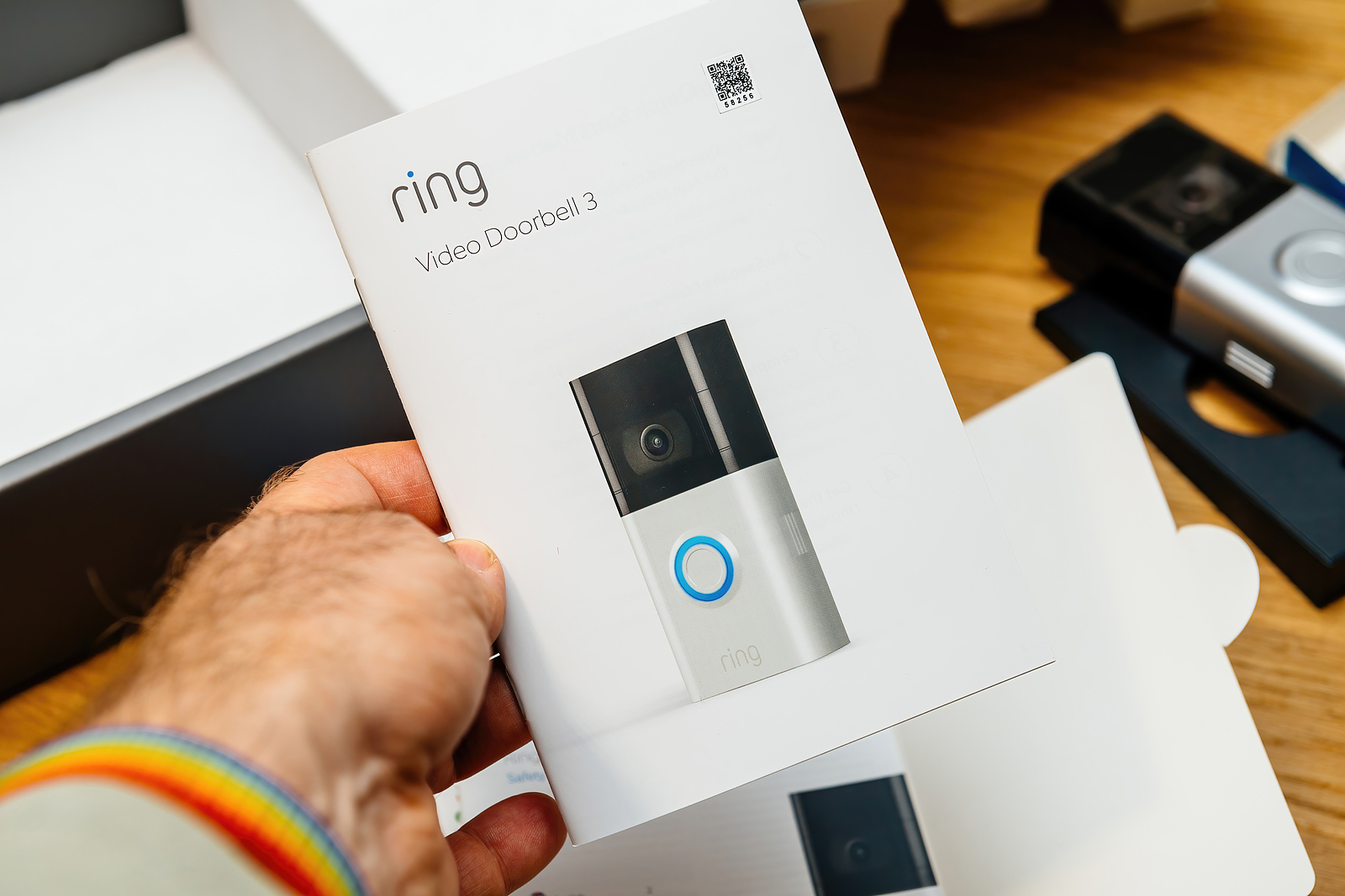 Apple smart doorbell with Face ID