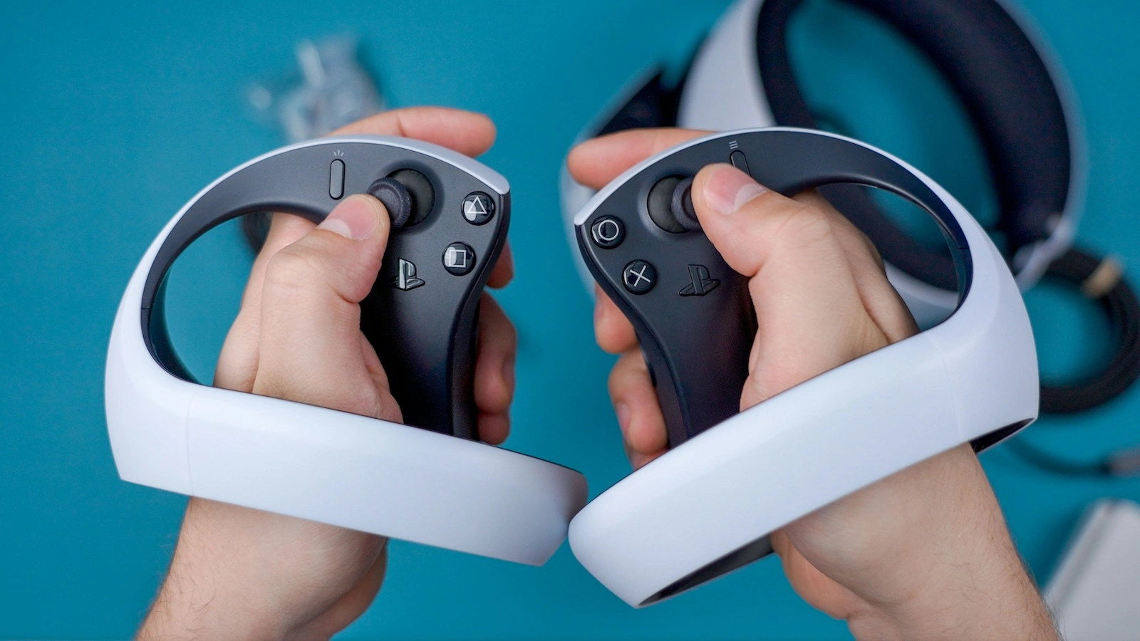 Apple Vision Pro PS VR2 Controller