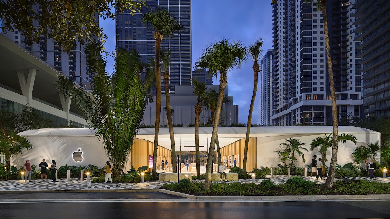 Apple Miami World Center Apple Store