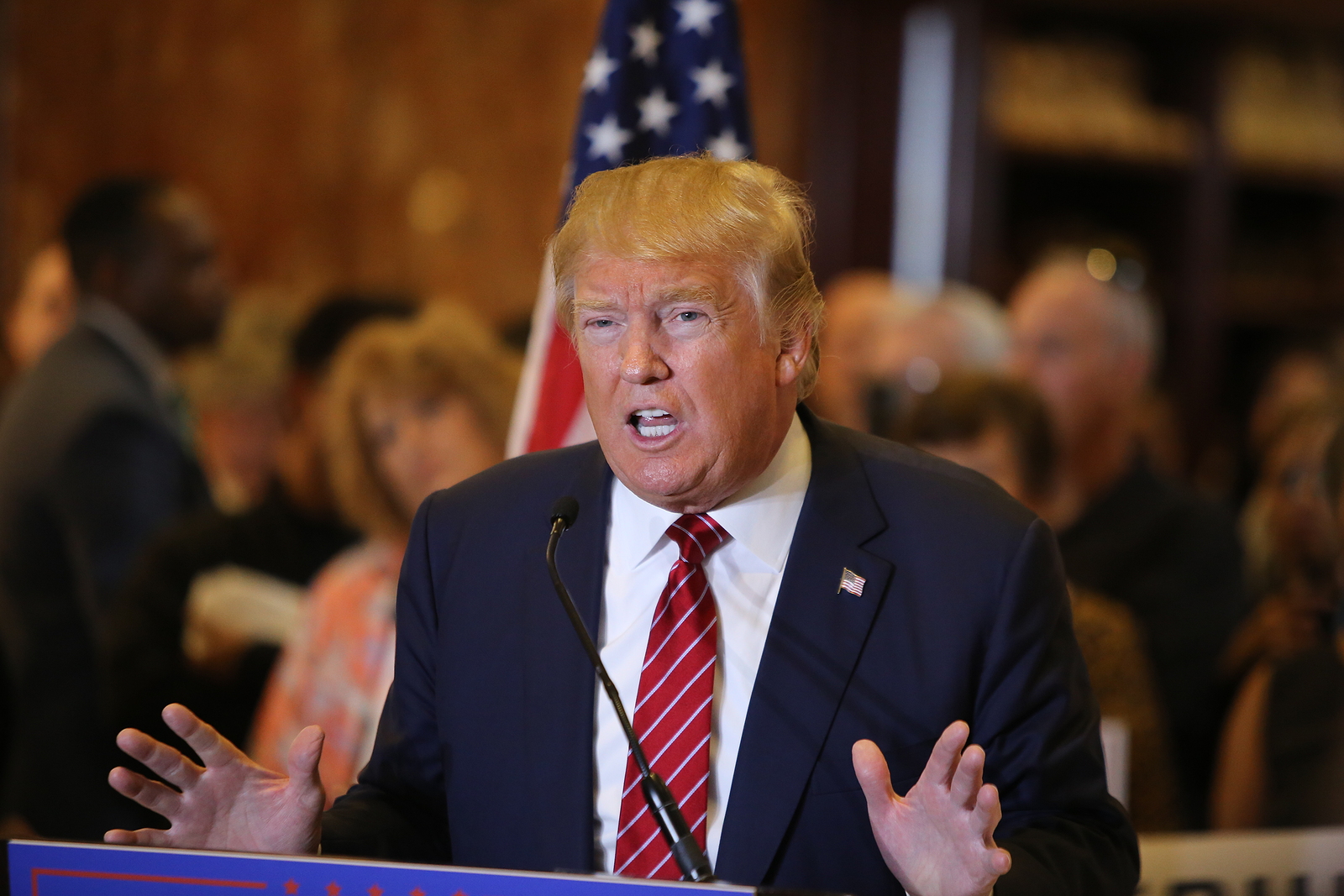 Apple Trump EU