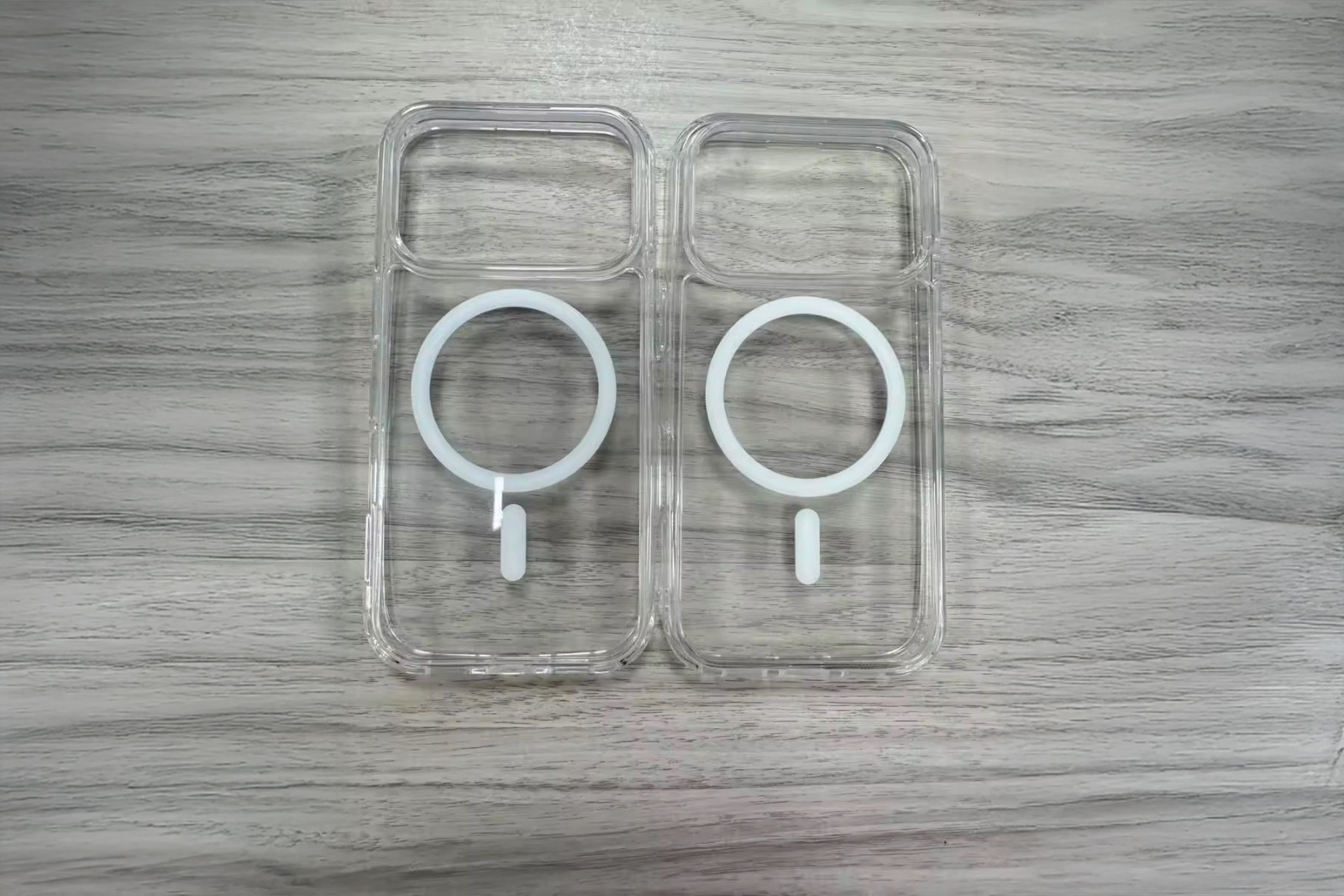 iPhone 17 Pro Cases