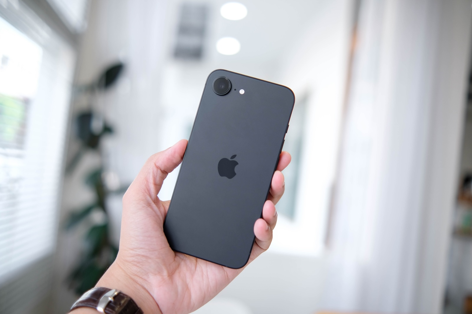 iPhone 17e Apple