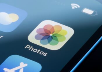 Organize iPhone photo gallery