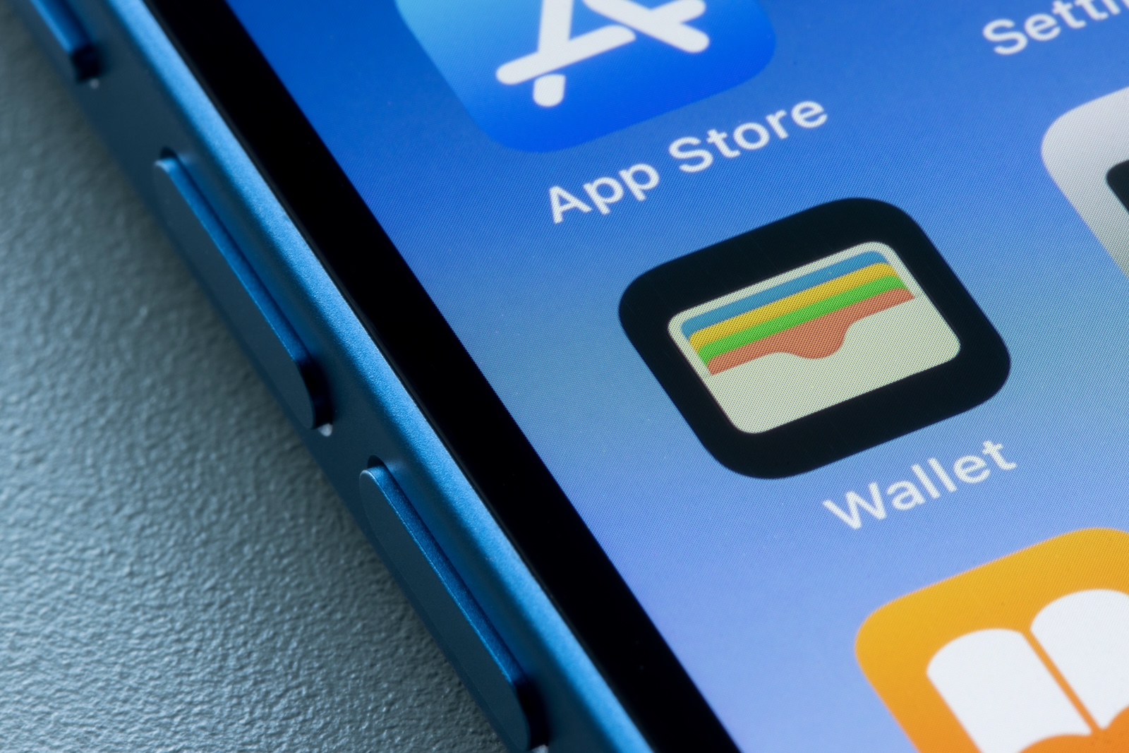 Use Apple Wallet efficiently