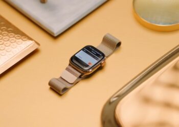 Pair Apple Watch with a new iPhone
