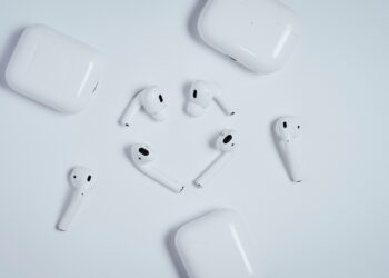 AirPods Apple