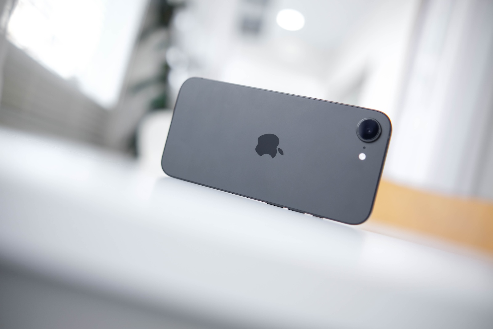 iPhone 17e Apple
