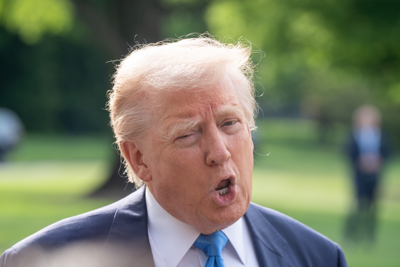 Apple Donald Trump