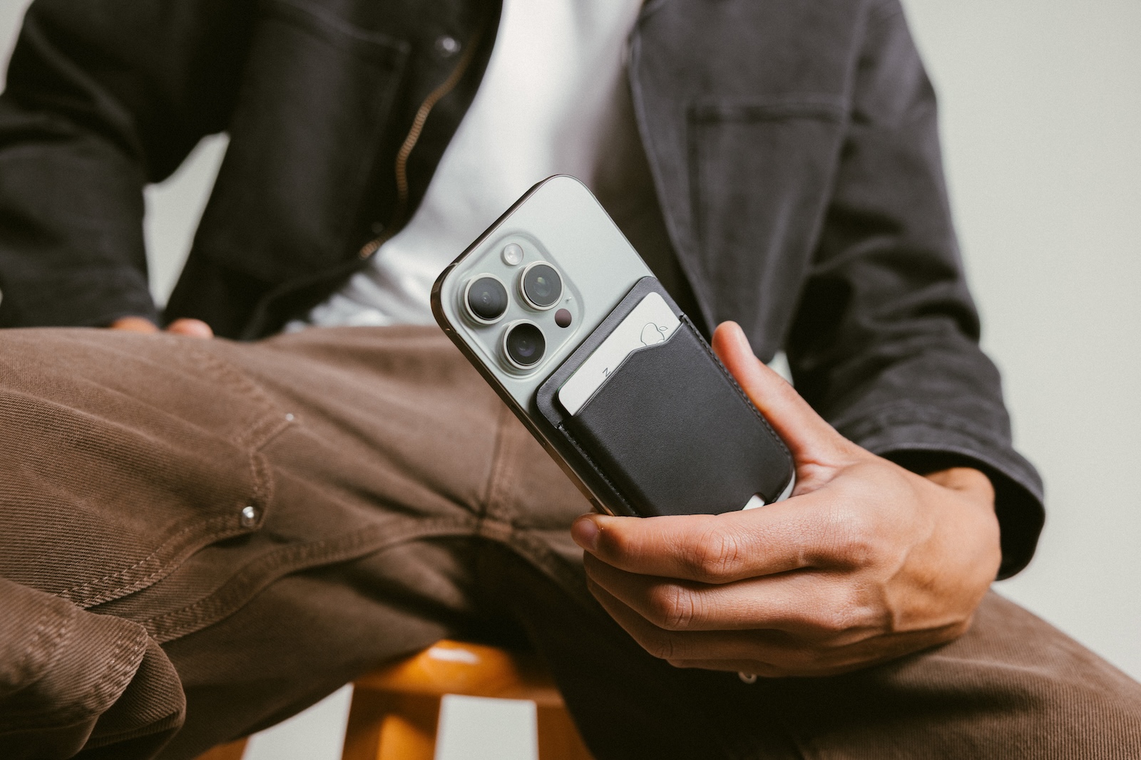 Nomad Leather Mag Wallet