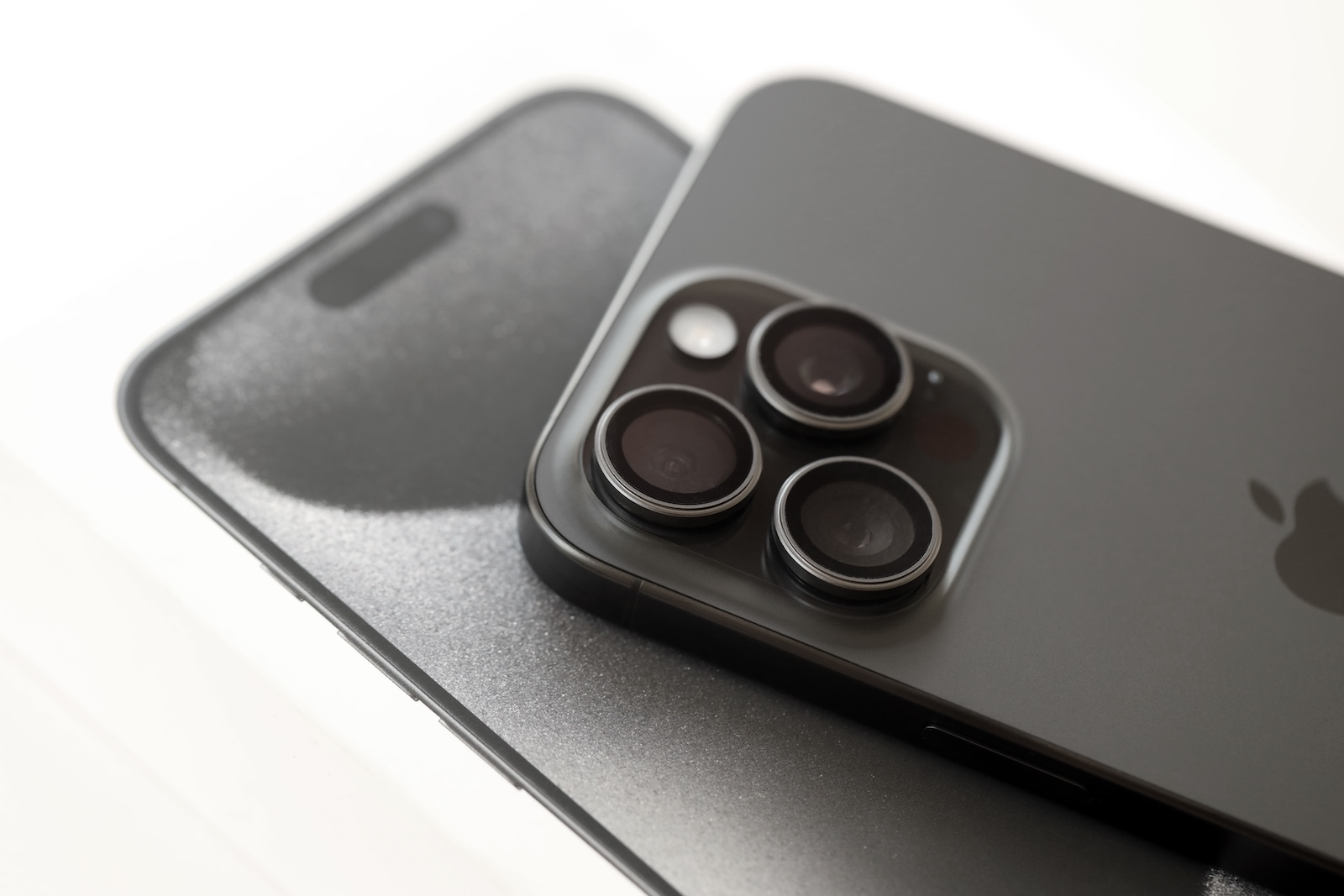 iPhone Apple