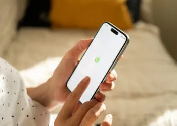 WhatsApp advertising