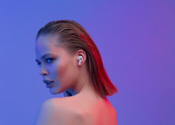 iOS 26 AirPods