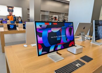 Apple Studio Display 2