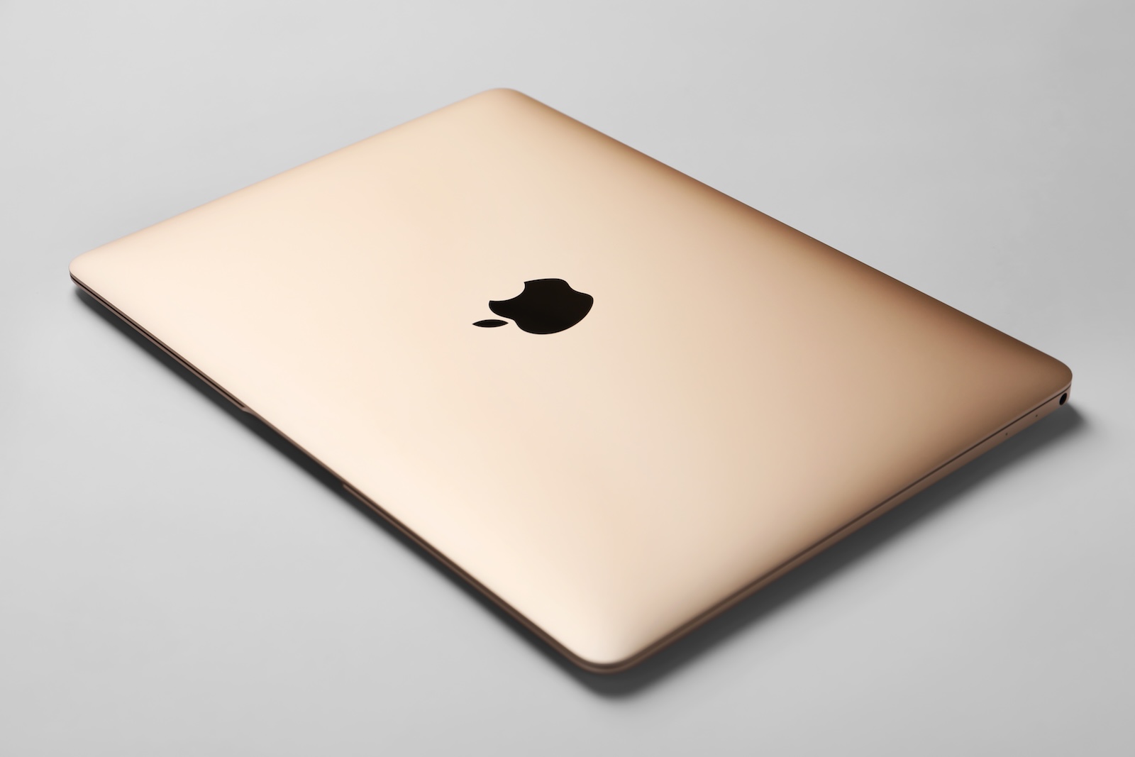 MacBook Apple