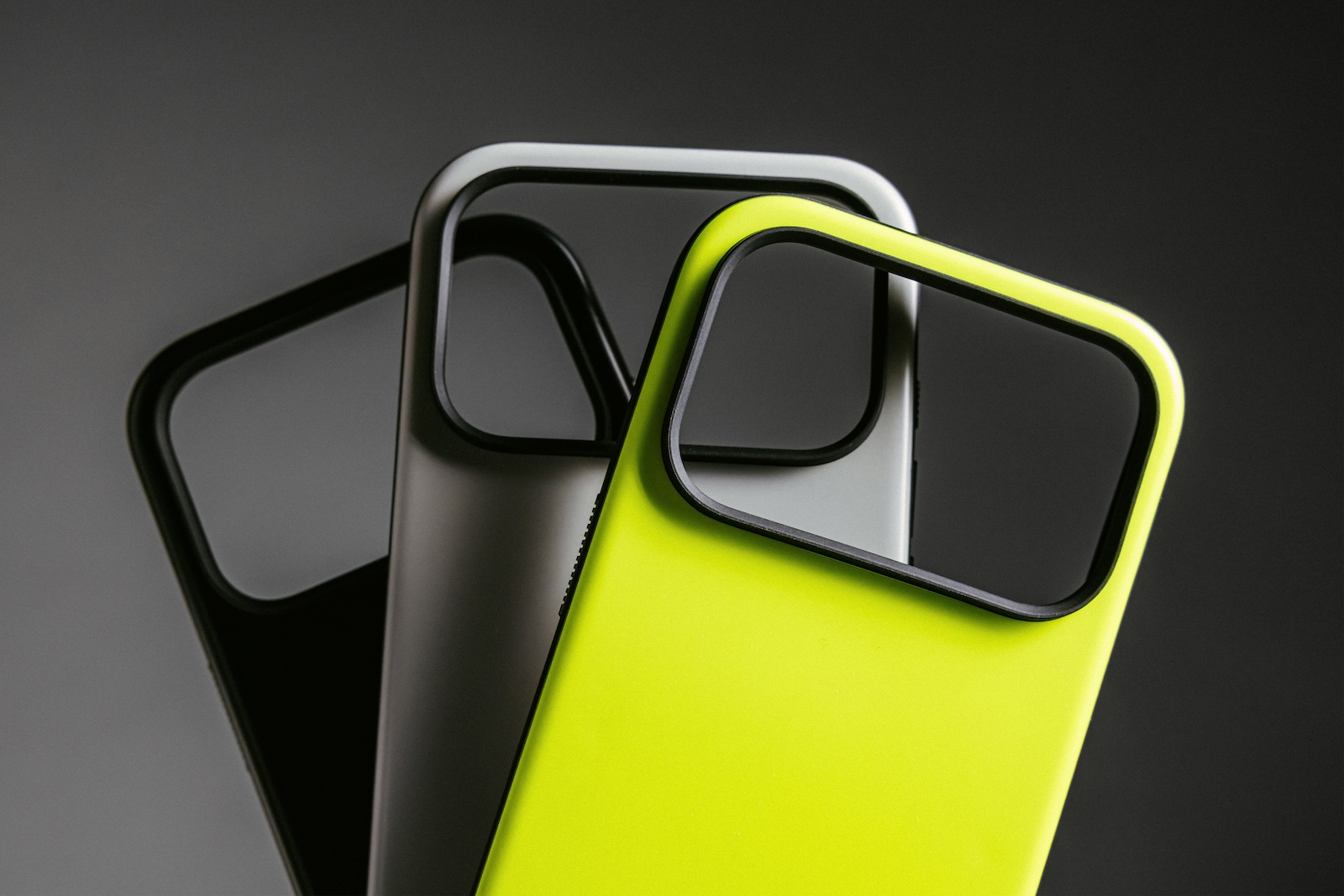 iPhone 17 Case Review Nomad Modern Case & Rugged Case