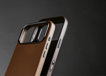 iPhone 17 Nomad Leather Case Review