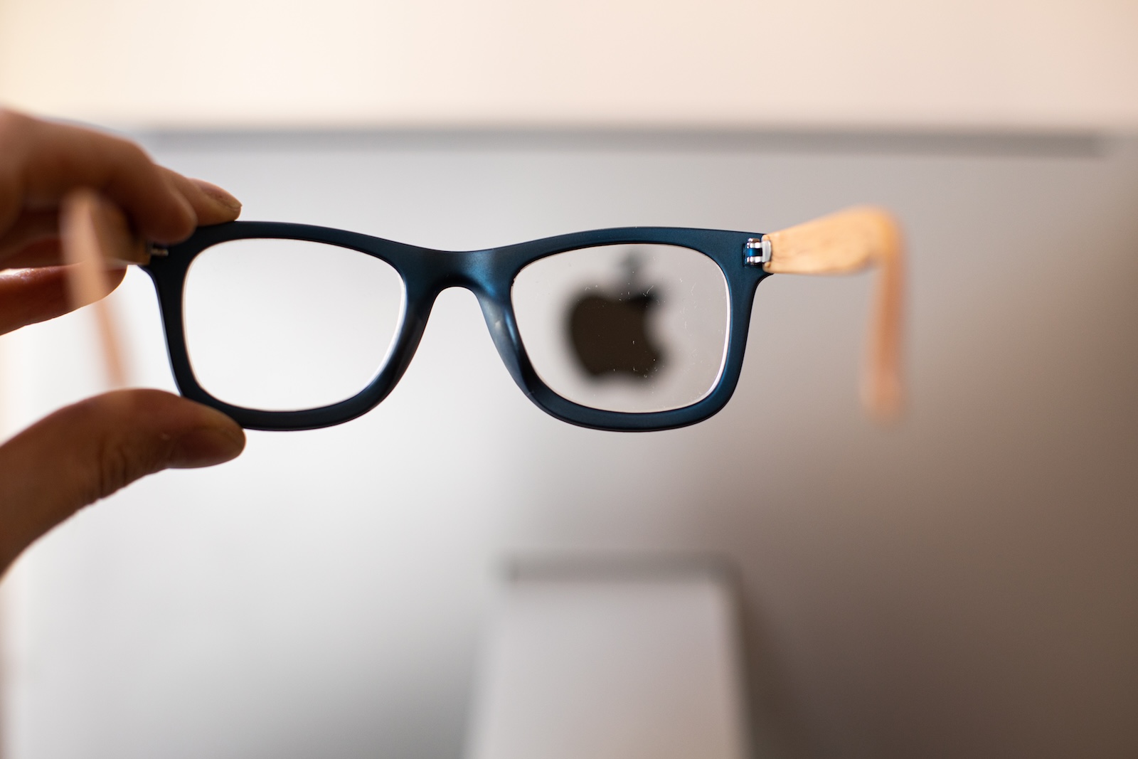 Apple Glasses
