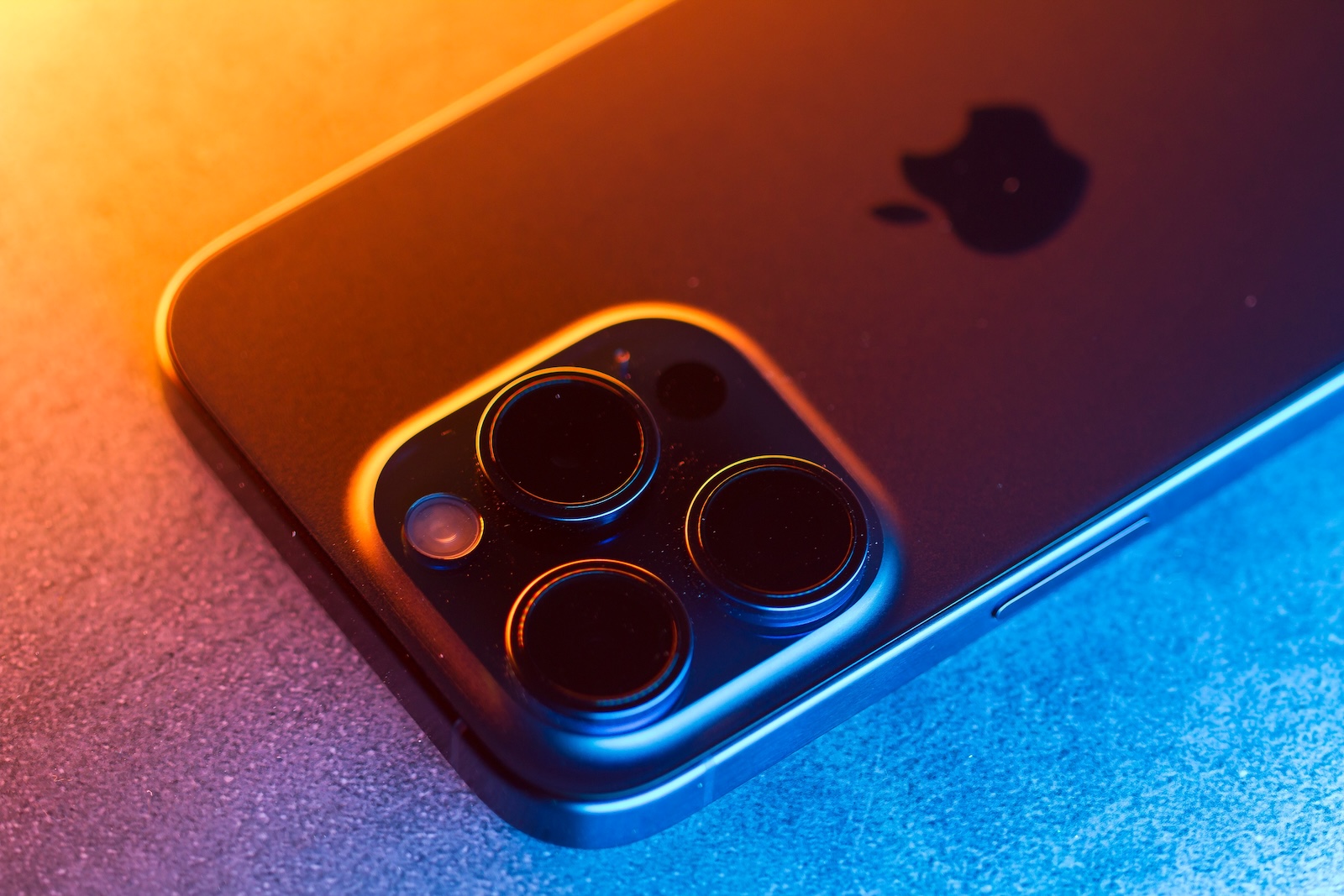 iOS 26 iPhone Camera Flash