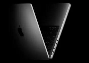 MacBook Pro 14" Apple M5 MacBook Pro M4 MacBook Pro