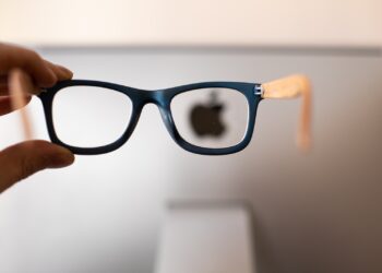 Apple Glasses smart glasses