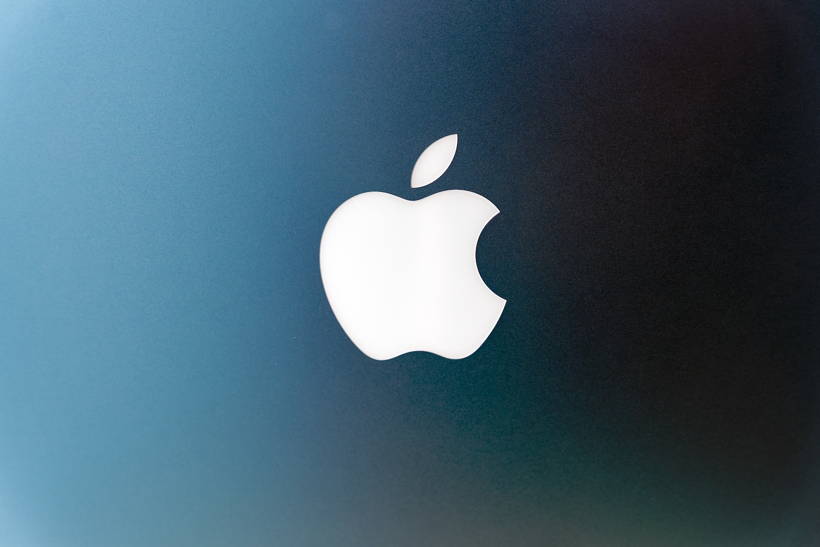 Apple OLED display