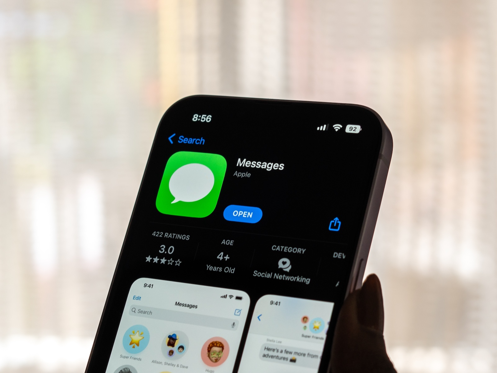 Apple iOS 26 iMessage