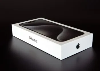 Apple iPhone 2026