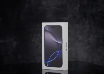 iPhone Apple